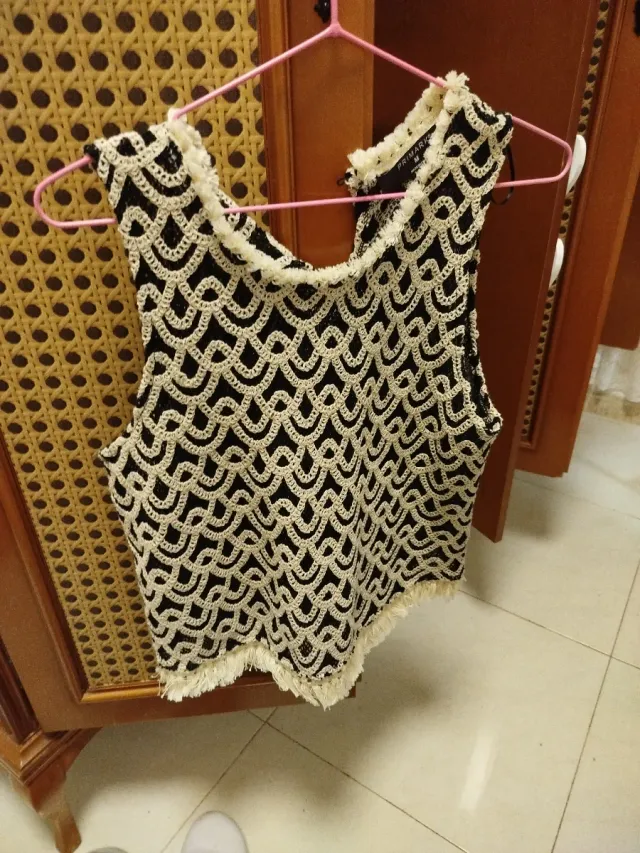 Camiseta Primark Crochet Talla M