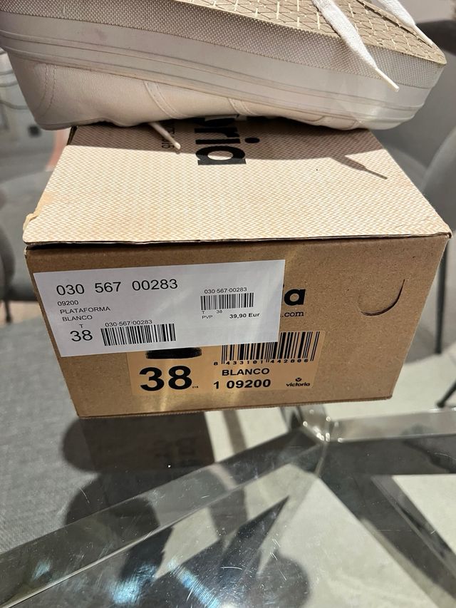 Zapatillas Victoria Talla 38 Blancas