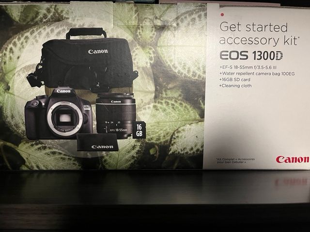 Cámara Canon EOS 1300D + Lente 18-55mm