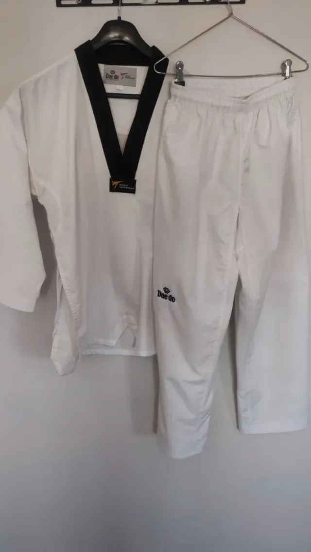 Dobok Competição Daedo Branco