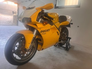 Ducati 748 acabado R  Amarilla Restaurada