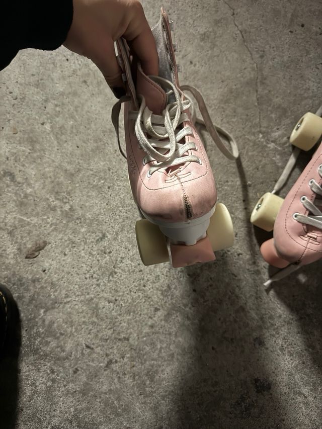 Patines Clásicos Rosas Talla 36