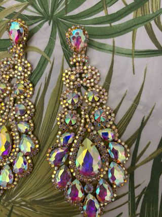 Pendientes fantasía/pedimiento gitano