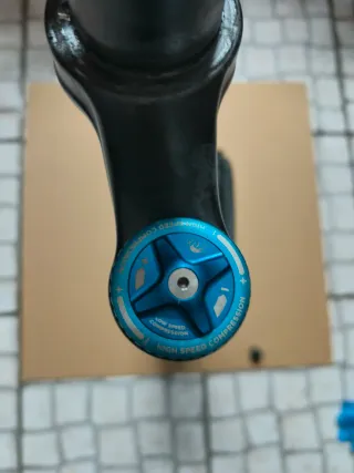 Suspensão Fox 36 170mm 27.5