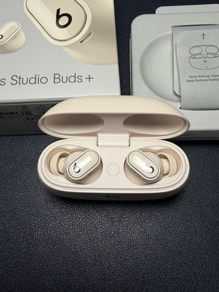 Beats Studio Buds+ original