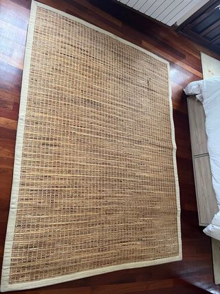 Alfombra de mimbre y bambú