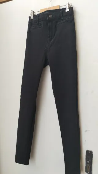 Pantalón vaquero elástico mujer pitillo