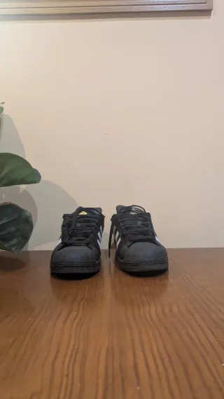 Adidas Superstar Talla 42 Negro Blanco