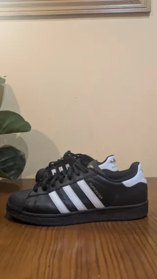 Adidas Superstar Talla 42 Negro Blanco