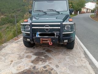 Defensa Mercedes G con para golpes y sin cabestran