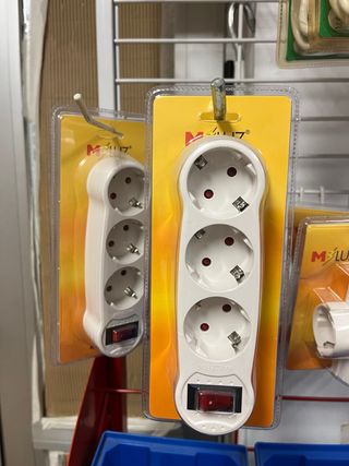 Mobiliario Tienda Electricidad