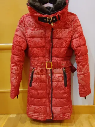 Abrigo Desigual Rojo Talla 40