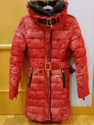 Abrigo Desigual Rojo Talla 40