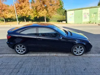 Mercedes-Benz  CLK 2003