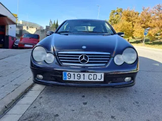 Mercedes-Benz  CLK 2003
