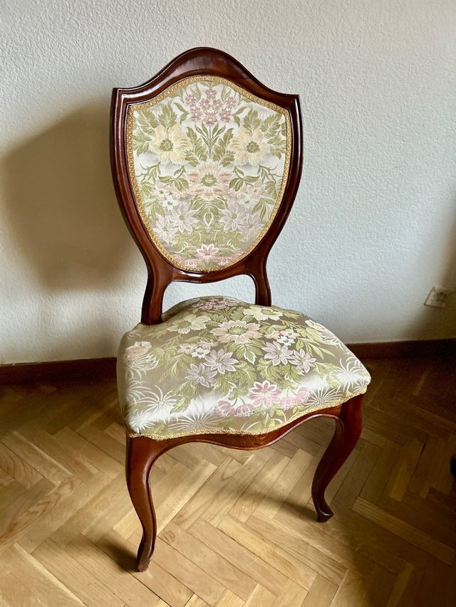 4 Sillas Comedor Tapizadas Flores