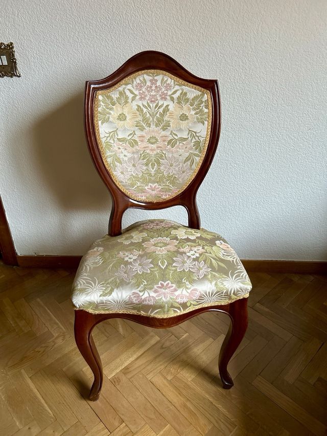 4 Sillas Comedor Tapizadas Flores