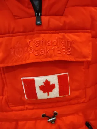 Abrigo Canadian Peak Rojo Talla M