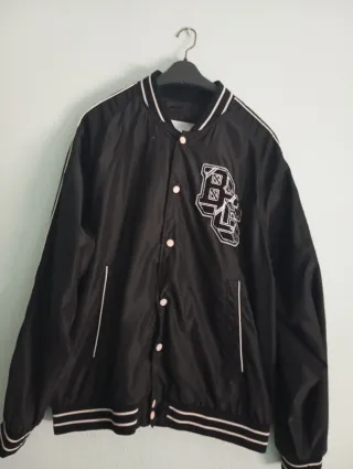 Chaqueta impermeable negra Talla XL