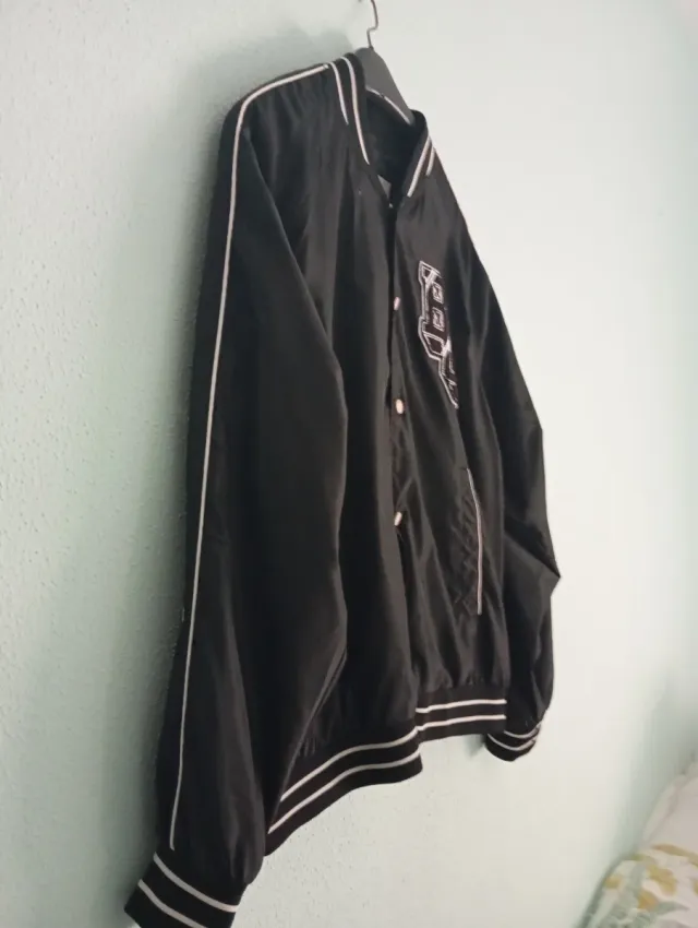 Chaqueta impermeable negra Talla XL