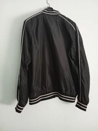 Chaqueta impermeable negra Talla XL