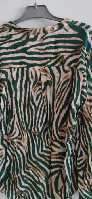 Blusa animal print