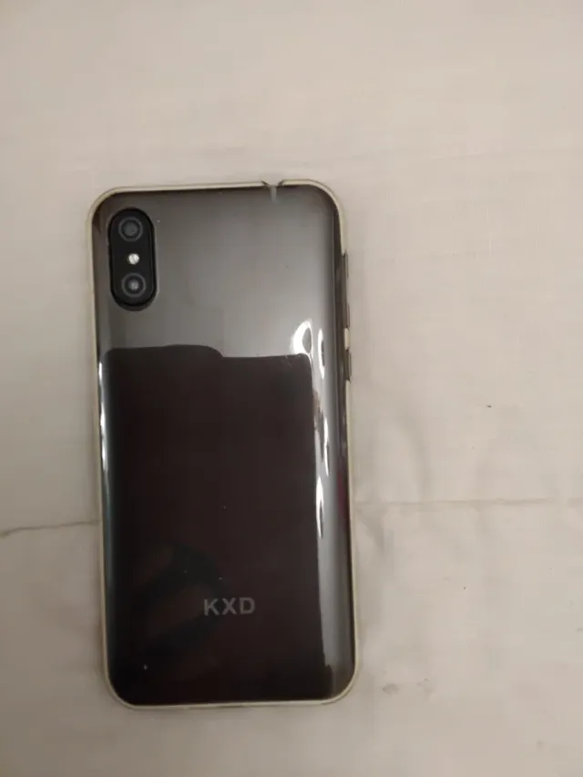 Teléfono móvil KXD