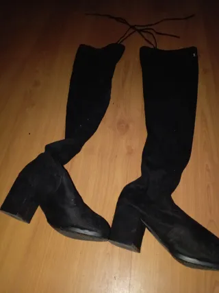 Botas altas negras