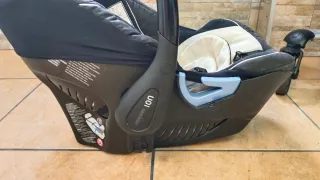 Silla de paseo y capazo bebé