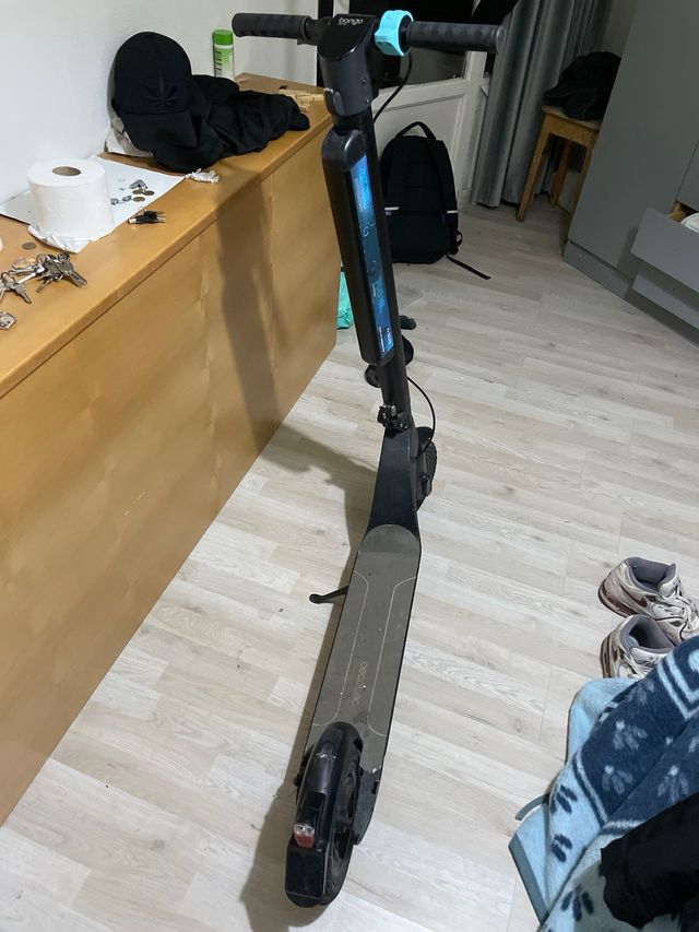 Patinete Eléctrico Cecotec Bongo serie A