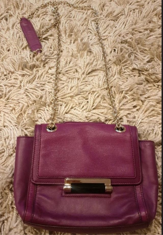 Bolso piel Diane von Fürstenberg con asa de cadena
