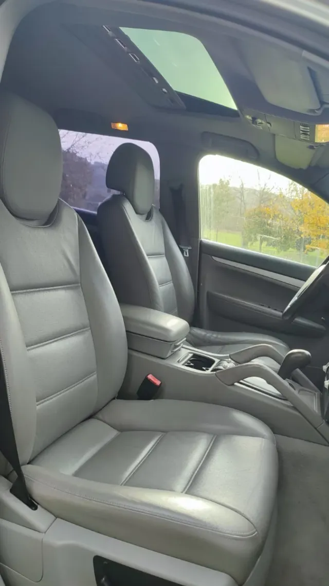 Porsche Cayenne 2005