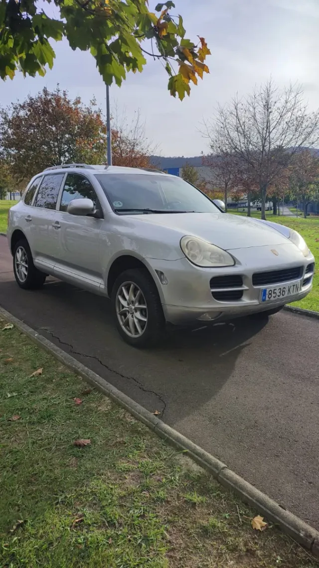 Porsche Cayenne 2005