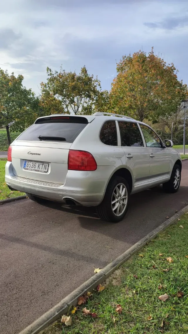 Porsche Cayenne 2005