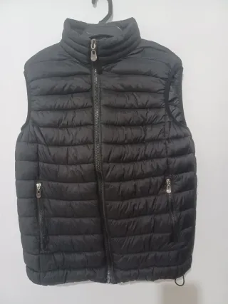 Chaleco acolchado negro