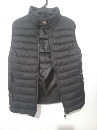 Chaleco acolchado negro