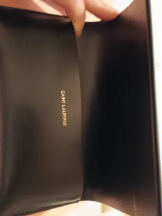 Funda de gafas Saint Laurent negra