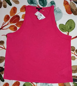 Camiseta sin mangas rosa fucsia KIABI Talla M