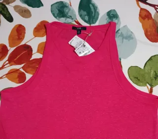 Camiseta sin mangas rosa fucsia KIABI Talla M