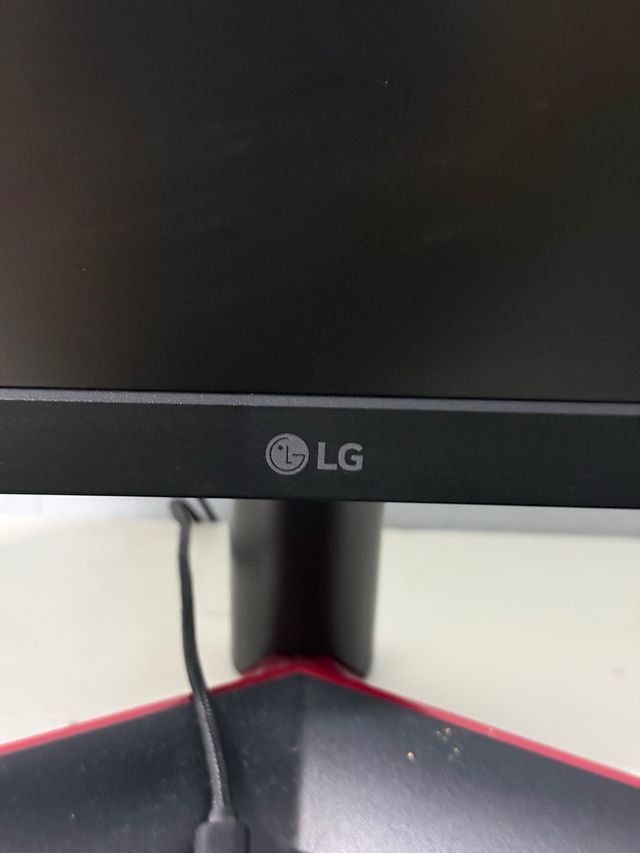 Monitor LG 144 Hz Negro
