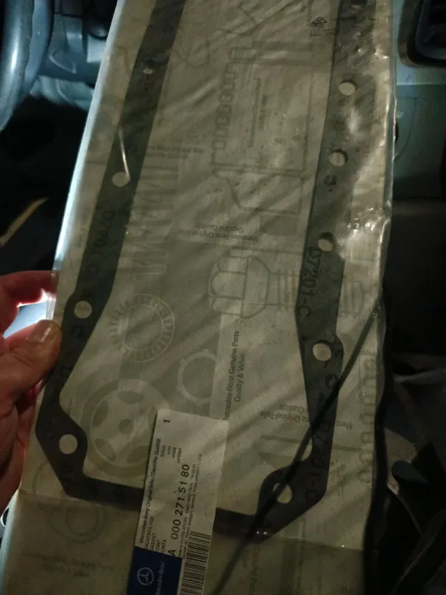 Junta Mercedes-Benz A 000 271 51 80 M271