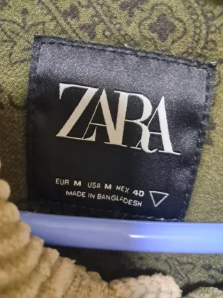 Cazadora pana Zara verde oliva