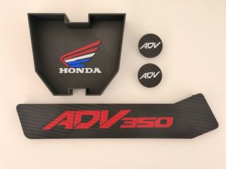 Cajetín Depósito ADV 350 Honda Tapa Herramientas