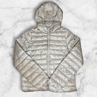 Cazadora Champion Vintage Beige | EXCLUSIVA