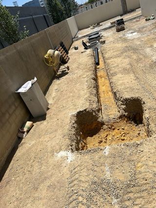 Excavaciones y Movimientos de Tierras.