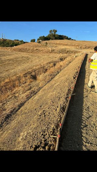 Excavaciones y Movimientos de Tierras.