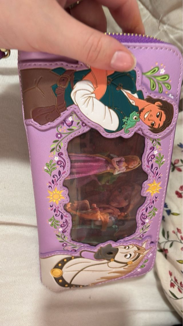 Monedero Loungefly Rapunzel Nuevo