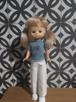 Muñeca Lesly vintage desnuda de los años 70/80.