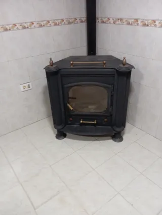 Estufa de leña con horno