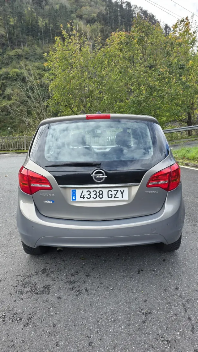 Opel Meriva 2010